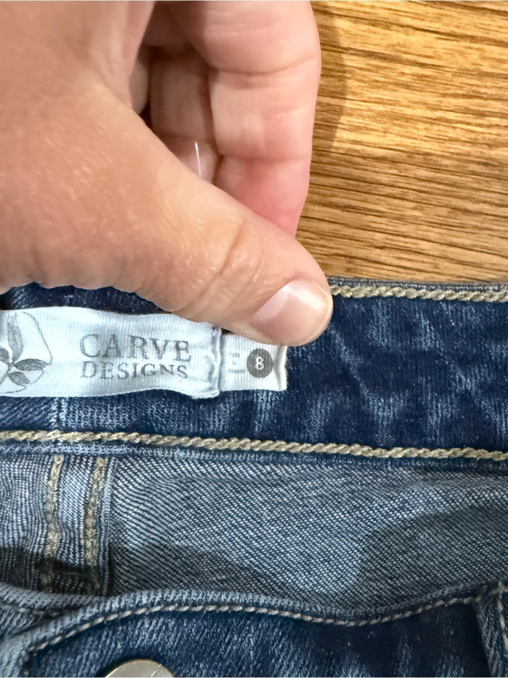 Carve Designs Women's Light Blue Straight Leg Jeans - Picture 3 of 3